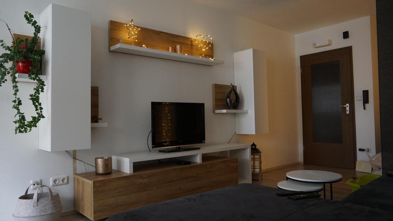 Gemuetliches Apartment In Bad Berneck 바트베르넥임피흐텔게비르거 외부 사진